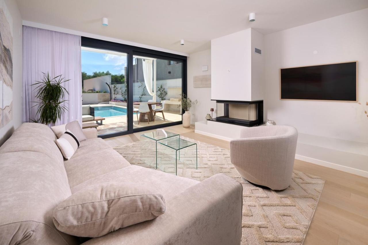 Villa Pura Vida With Pool And Whirlpool Near Umag Materada 外观 照片